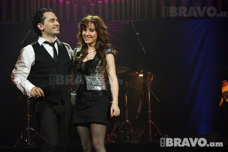 Երեկոյին ներկա էր նաեւ Մհերի նշանածը