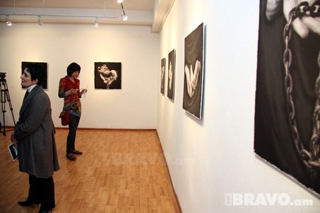 Լիլի Ալթունյանի “Ես եմ…” խորագիրը կրող լուսանկարչական ցուցահանդեսը Նարեկացի արվեստի միությունում