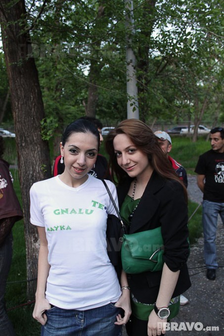 Աննա Զիլֆուղարյանն ու Ելենա Գրիգորյանը (<b>Bravo.am</b>)