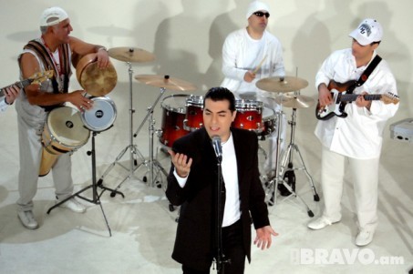 Araz Dare