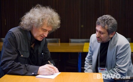 Brian May & Garik Israyelyan