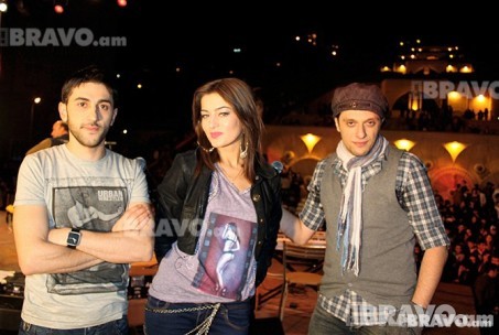 Garik Papoyan, Iveta Mukuchyan and Aram MP3