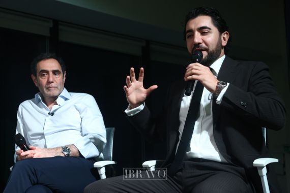 «Կարենը չէր ցանկանում, որ «Անորա»-ում հայերեն հայհոյանք հնչի». «Ոսկե ծիրան»-ային զրույց Թովմասյանի եւ Կարագուլյանի հետ