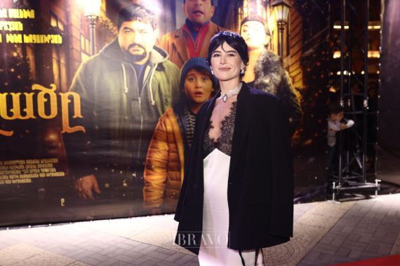 «Ծնունդս ծնունդ չի, եթե մազերս չեմ կտրել». Ռոզի Ավետիսովան նշել է 38-ամյակը