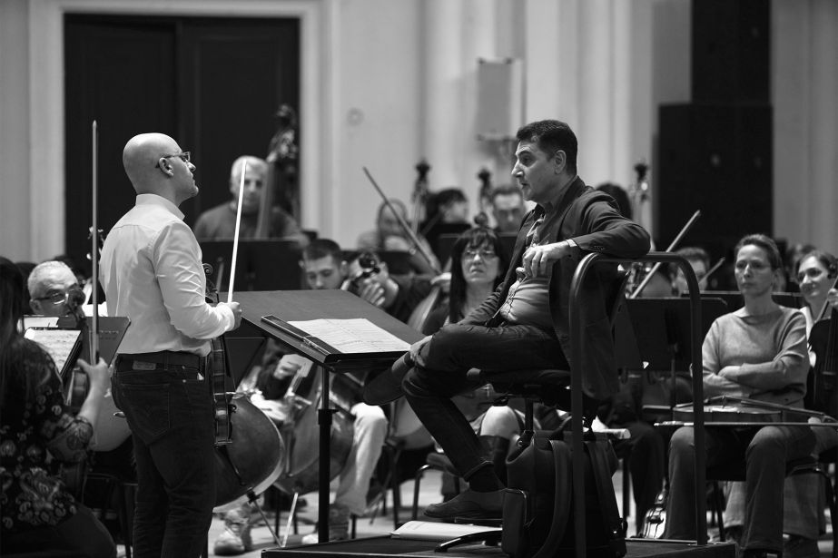 Նվեր՝ ջութակահարներին. Կարլ Ֆլեշի &laquo;Ջութակ նվագելու արվեստը&raquo; թարգմանվել է հայերեն