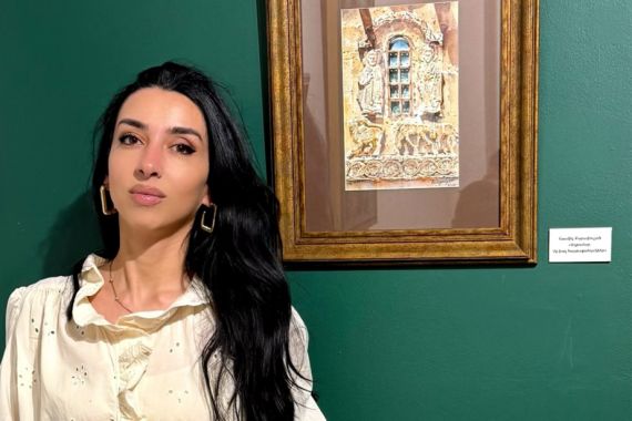 Հասմիկ Քարափուլյանի &laquo;Հայոց վանքերը&raquo;՝  ջրաներկի նուրբ գունաշարով եւ լույսով