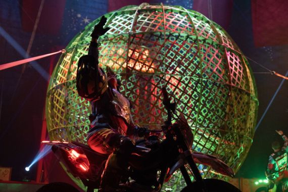 XTREME. Վարդանյան եղբայրները կրկեսային նոր շոու ունեն