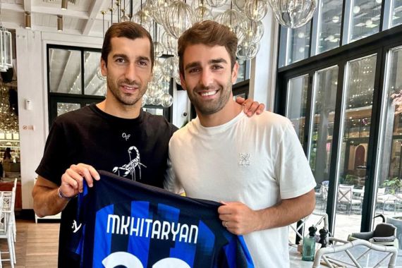 Դավիթ Մանոյան. &laquo;Փոքրիկ Համլետն իր հայրիկից՝ Հենրիխից, ավելի տաղանդավոր է&raquo;