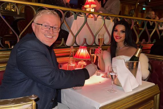 Միլենա Վարդանյանի եւ Էնդրյու Թըրների փարիզյան ռոմանտիկան