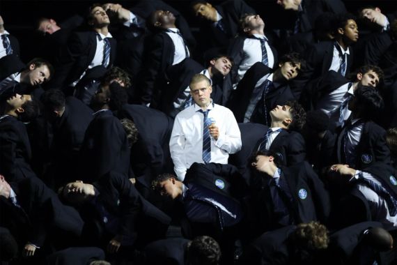 Ինչպես Yung Lean-ի եւ Gener8ion-ի խելահեղ պարը դարձավ վիրուսային