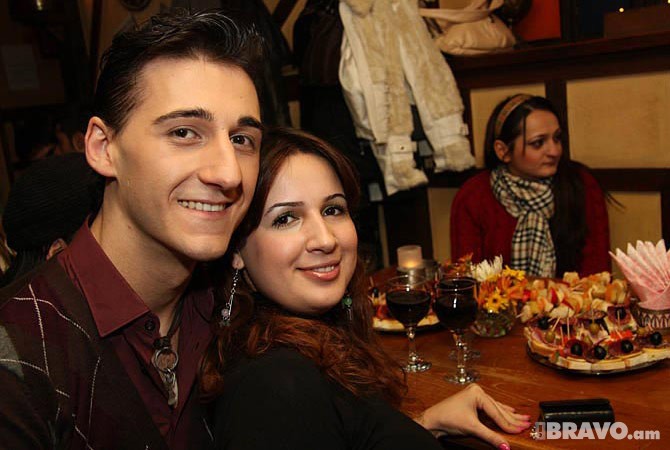 Նիկ Էգիբյան