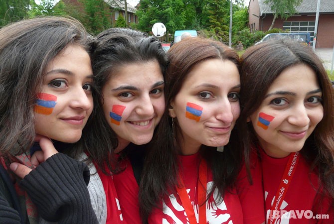 “Օֆելյայի ստվերների թատրոնը”