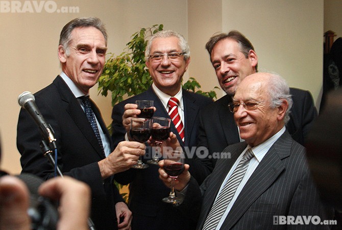 &ldquo;Բոժոլե Նուվո&rdquo;